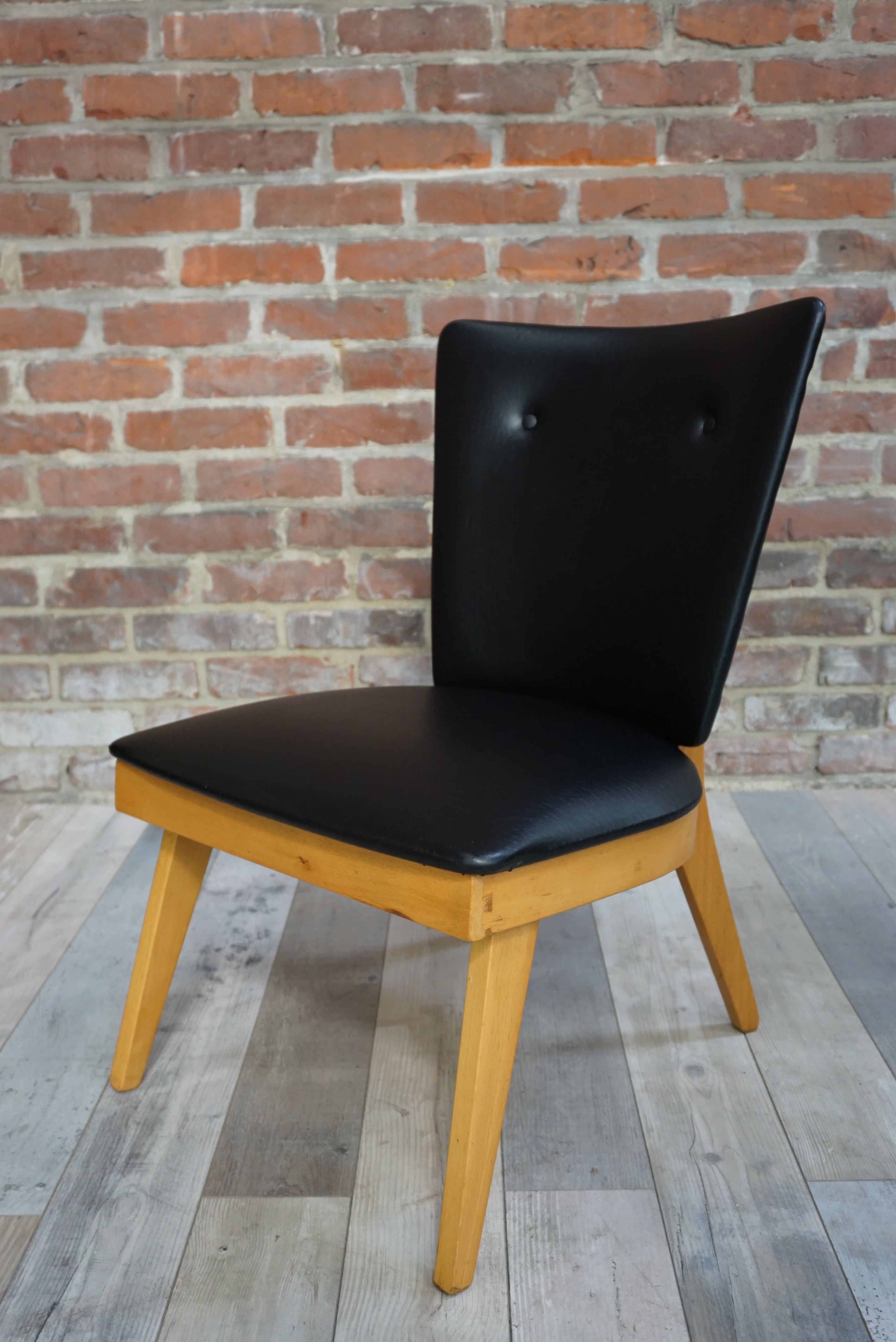 Chair 50 years in wood and faux black leather cocktail