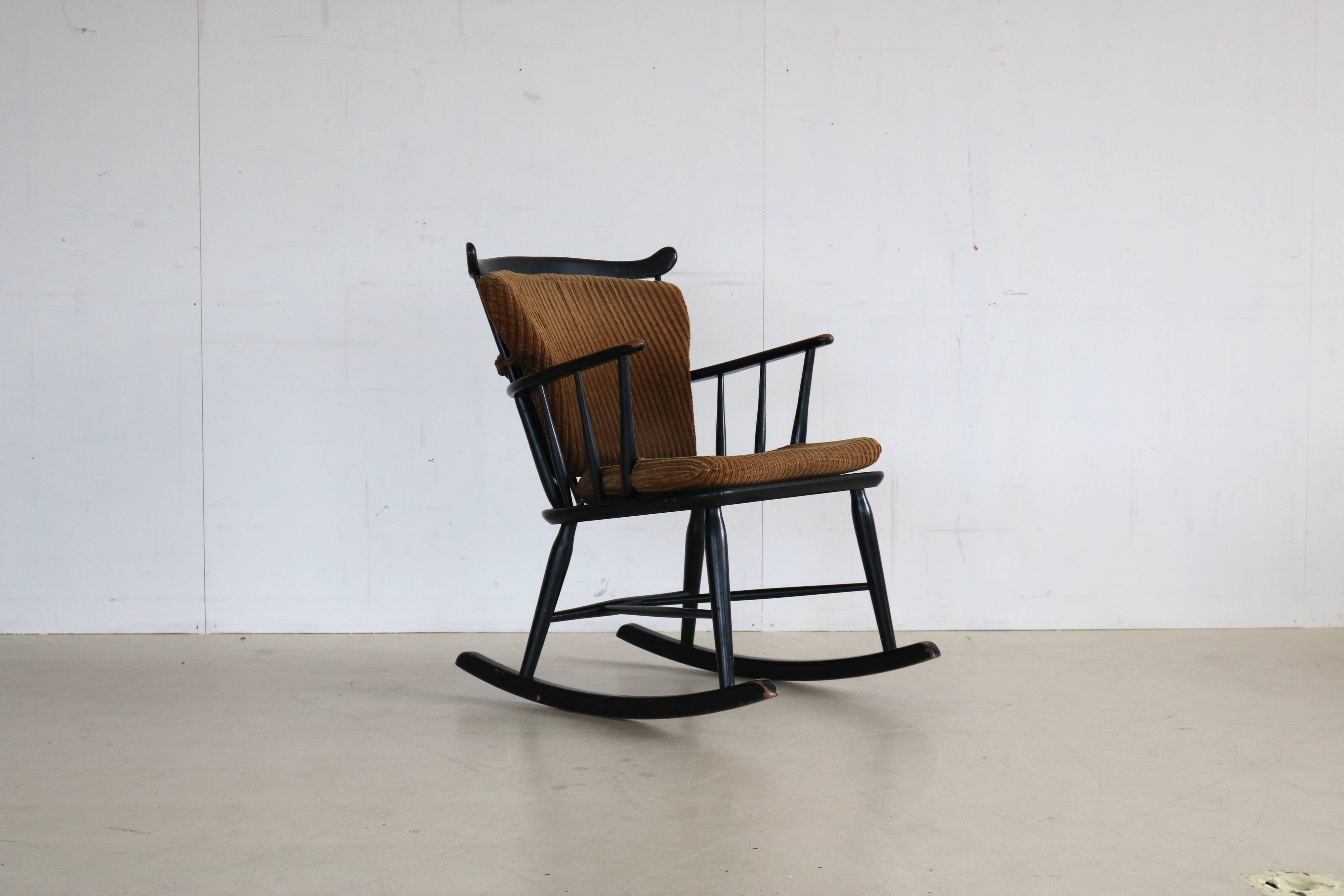 Vintage wooden rocking chair by Farstrup