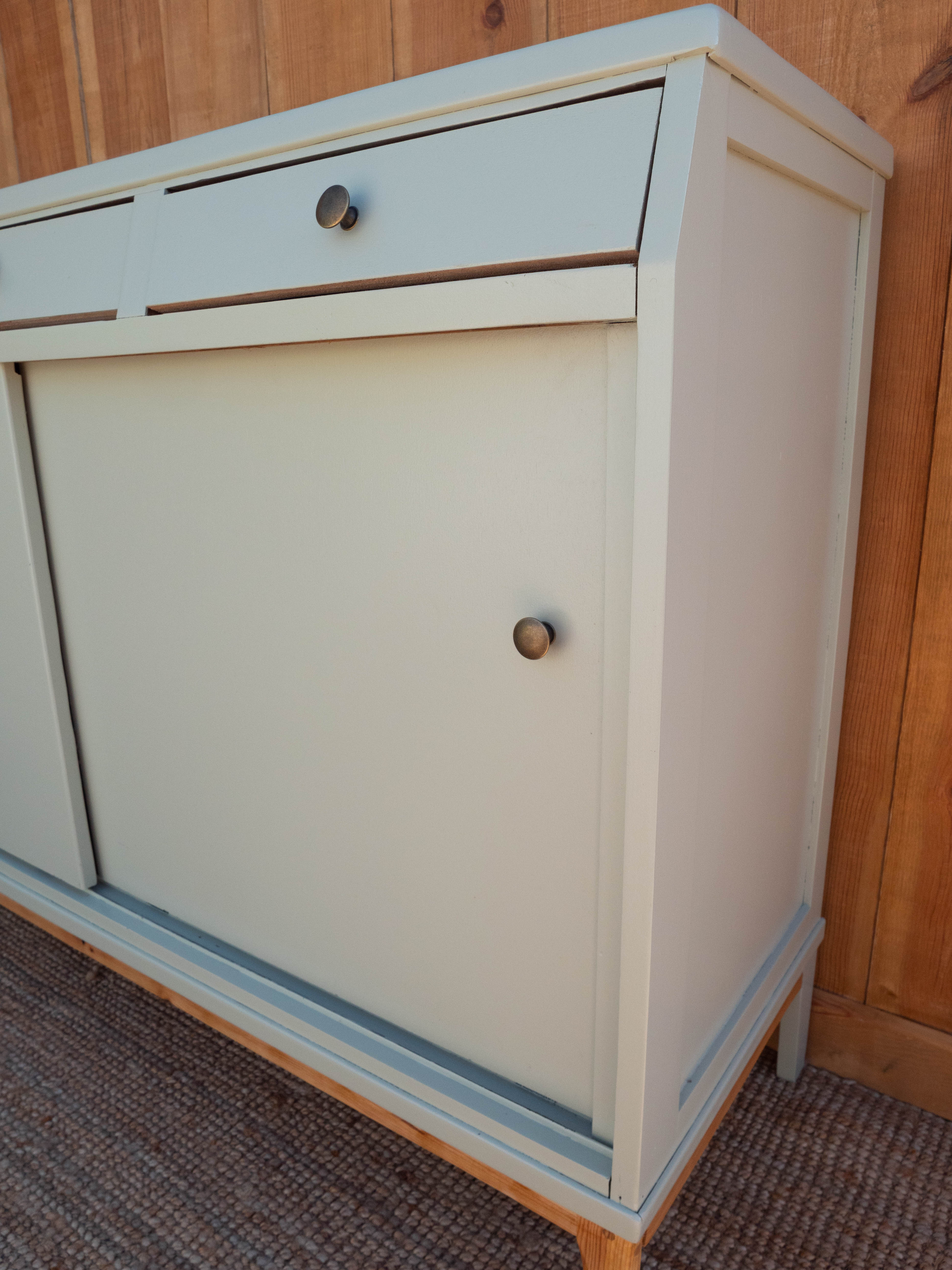 Infilade feet compass