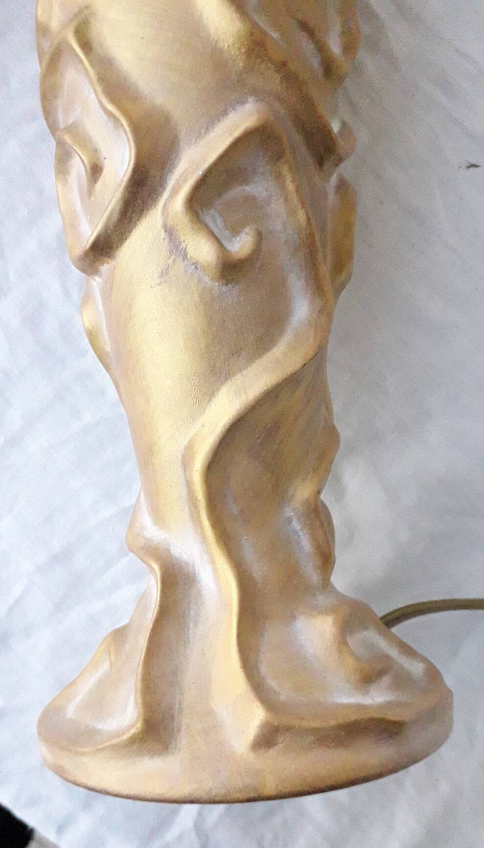 Ceramic lamp base
