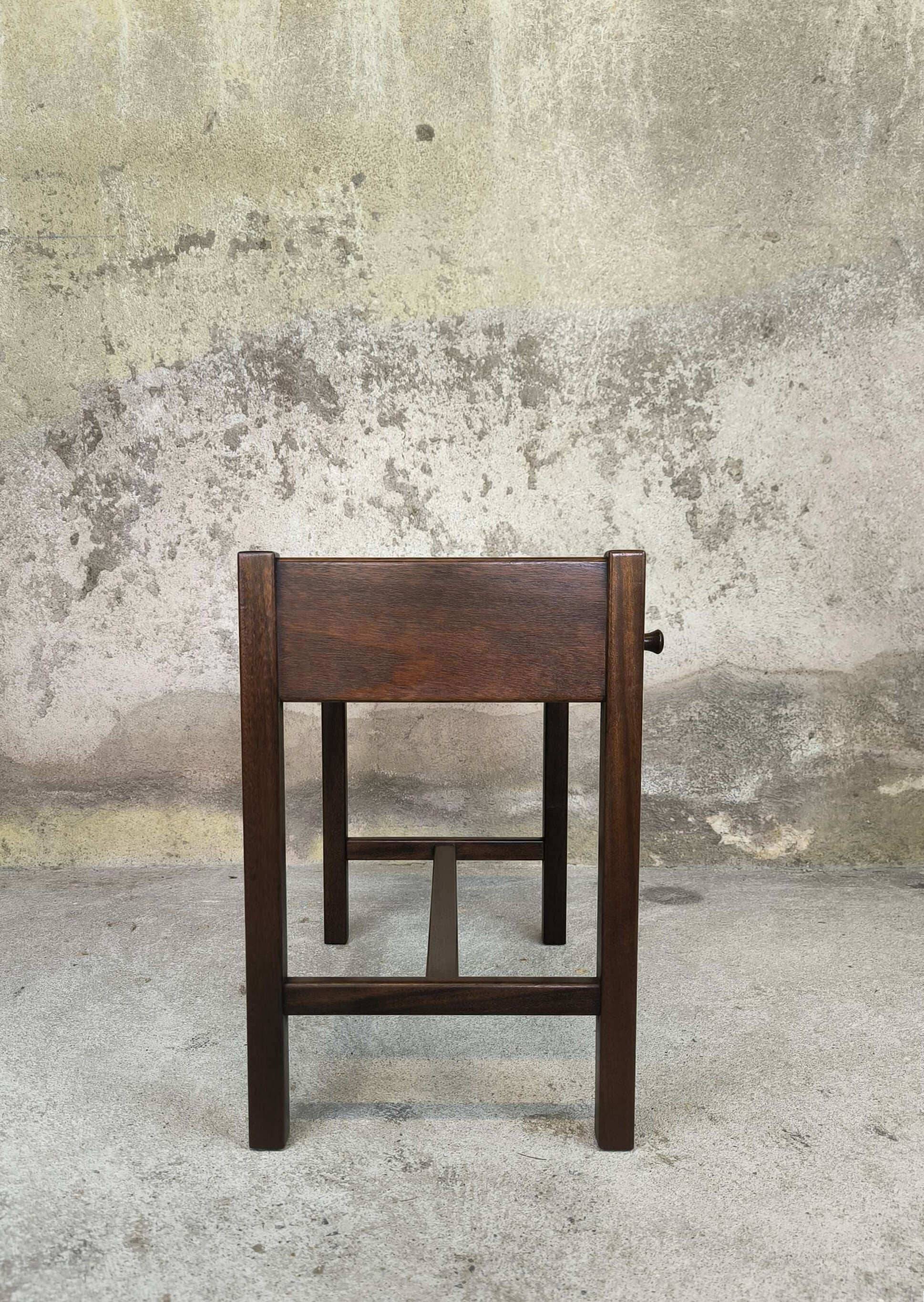 Table de chevet vintage Jacques Hauville