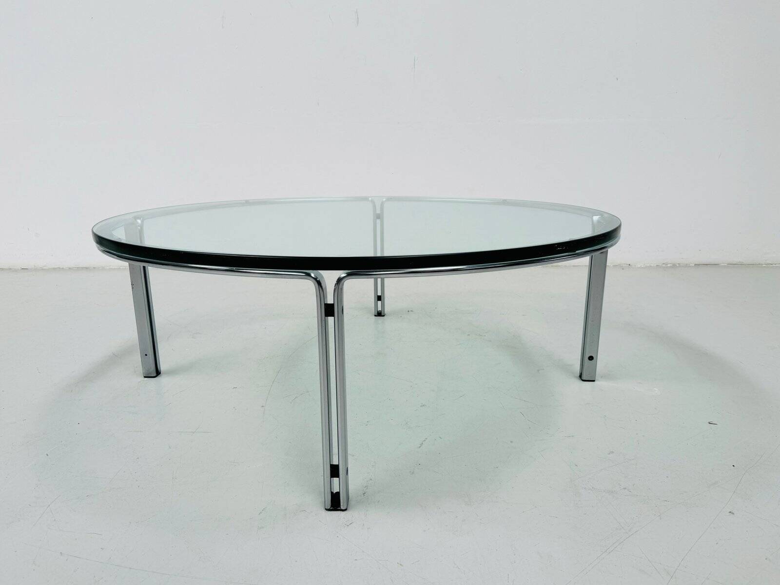 Vintage round glass & steel coffee table by Horst Brüning for Kill International, 1960s