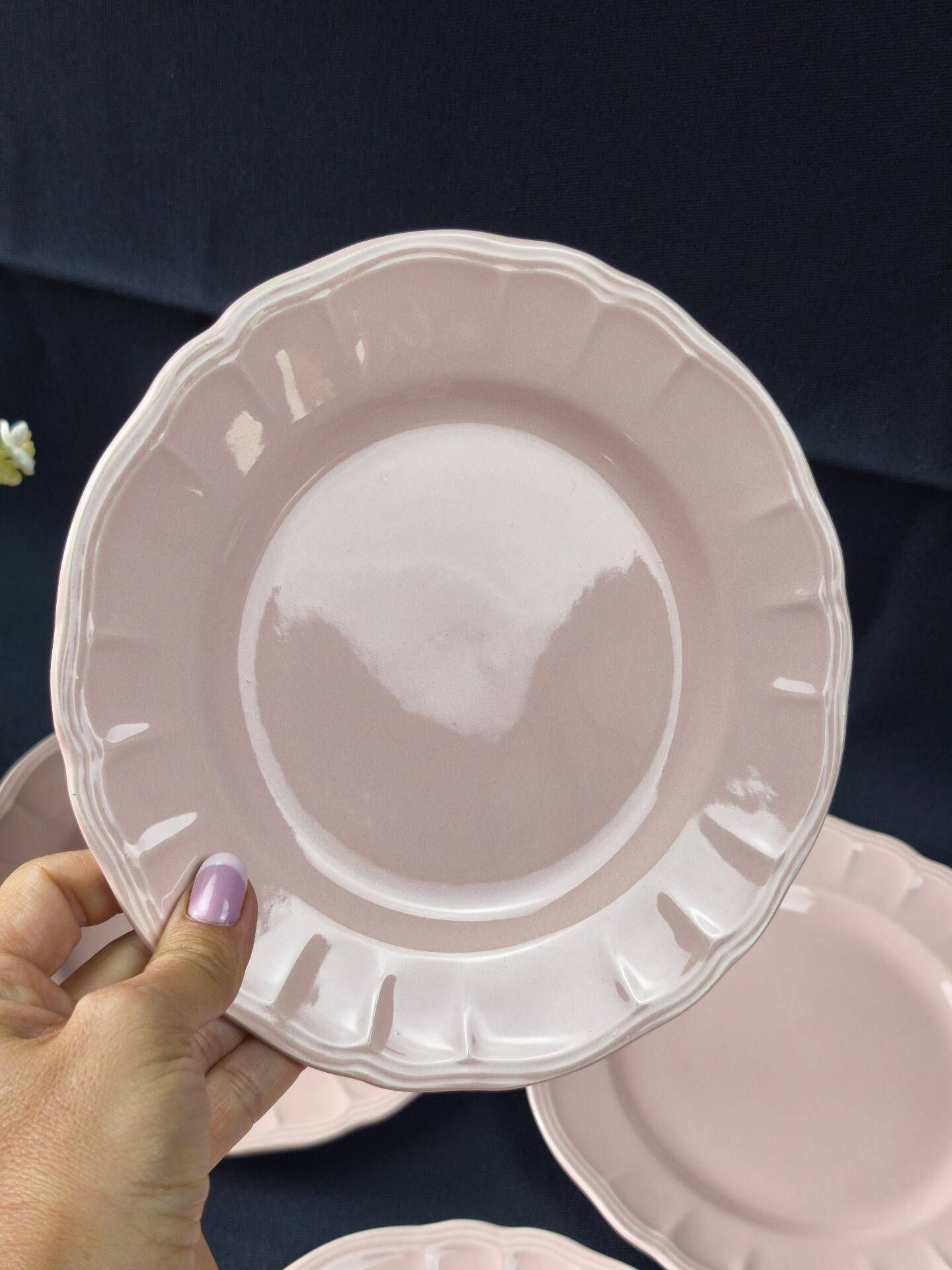 Title: 8 vintage Salins flat plates in powder pink – Ø 25.7 cm
