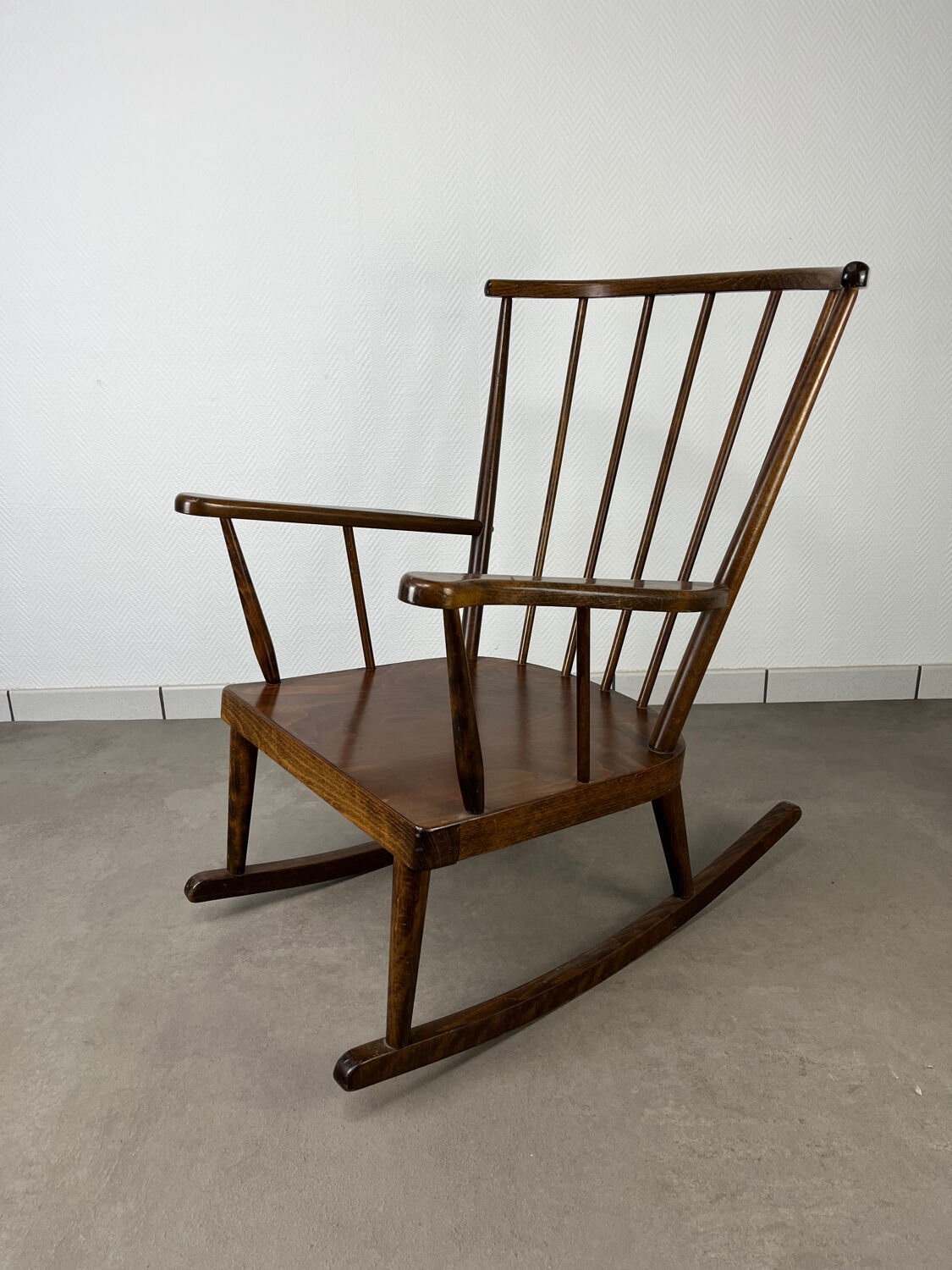 Baumann Rocking Chair Fan