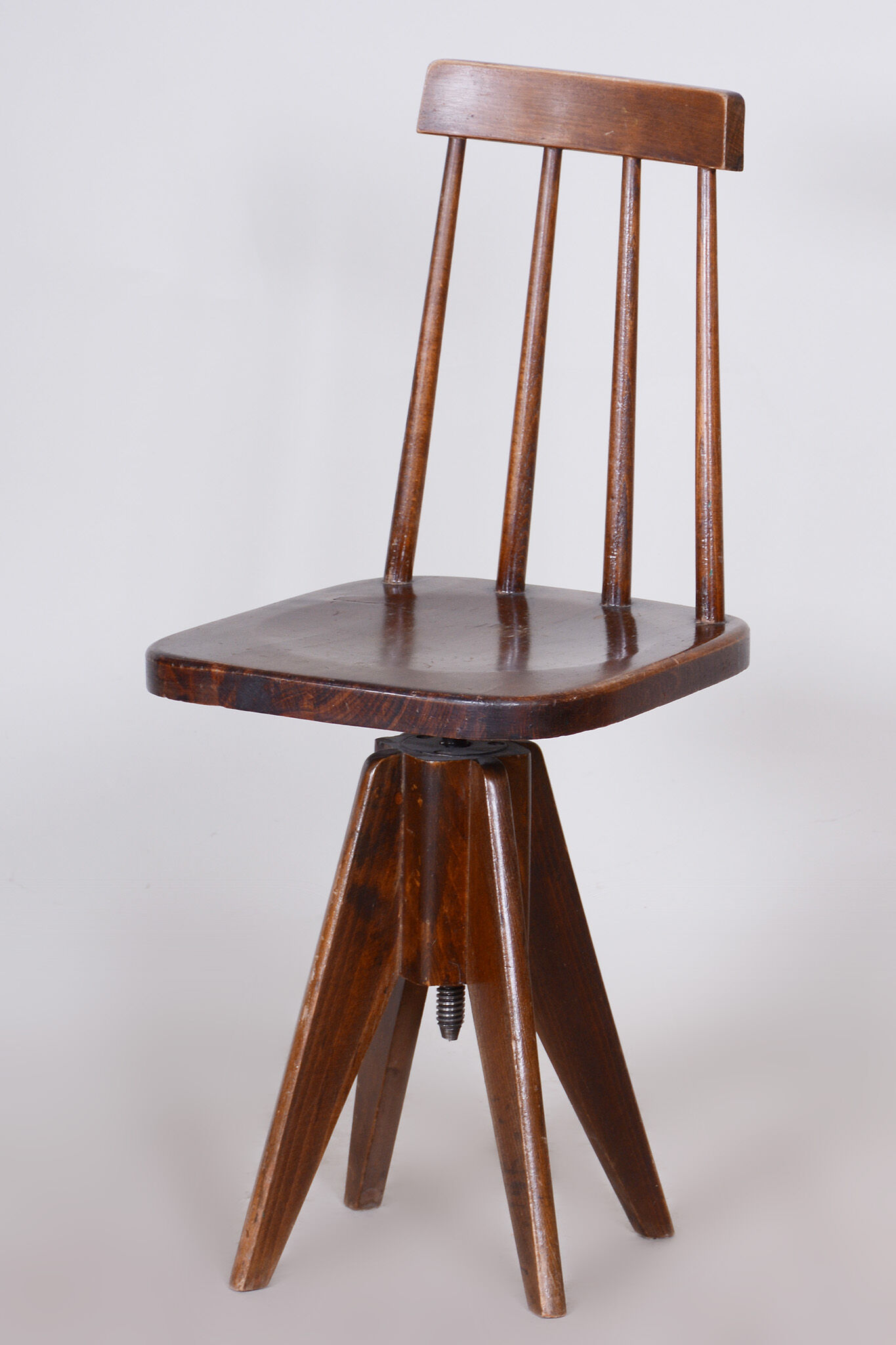 Brown mid-century beech swivel chair, 1960s