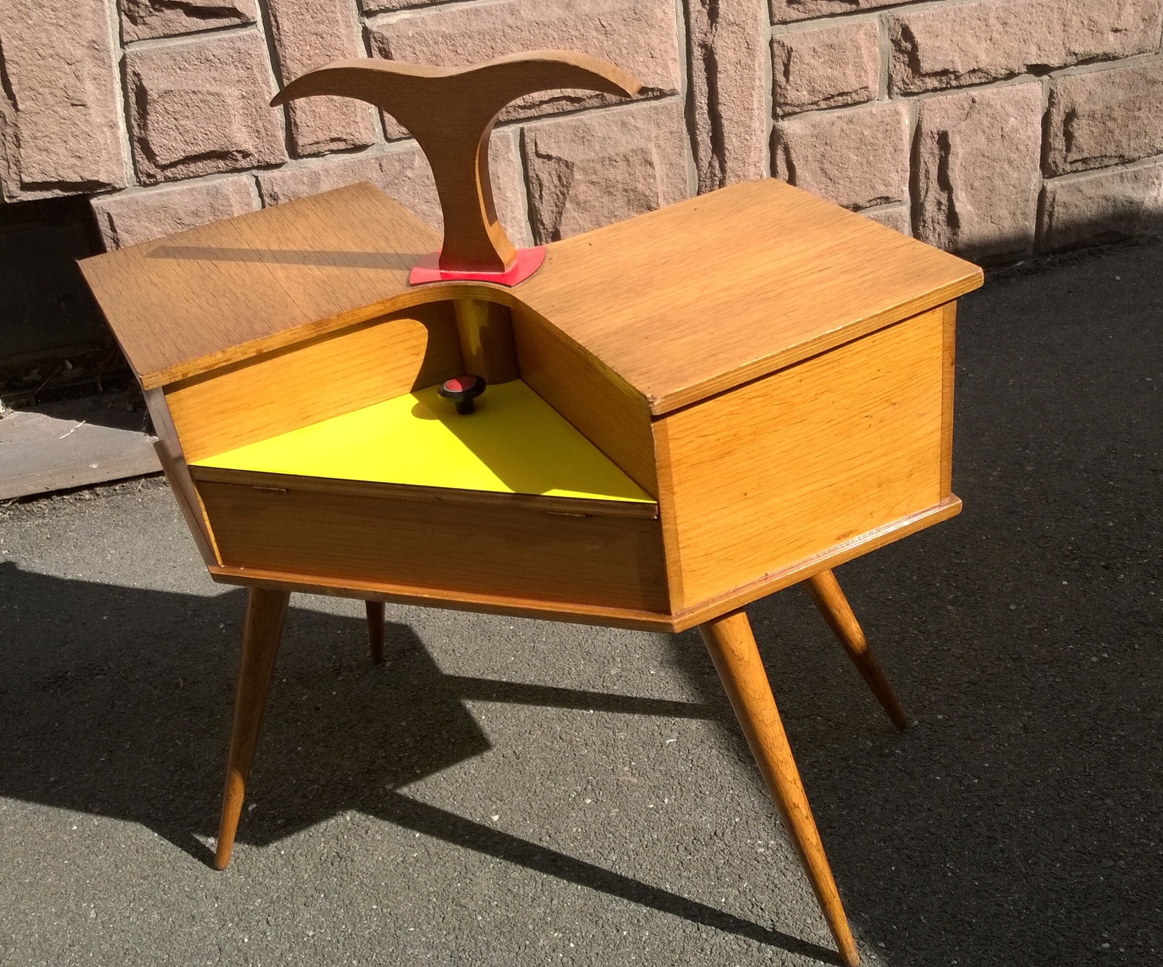 Travailleuse moderniste année 50