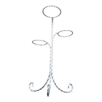 Plant holder: grey wrought iron tripod