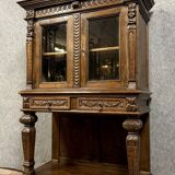 Cabinet vitrine sur console style Renaissance en chene massif vers 1850