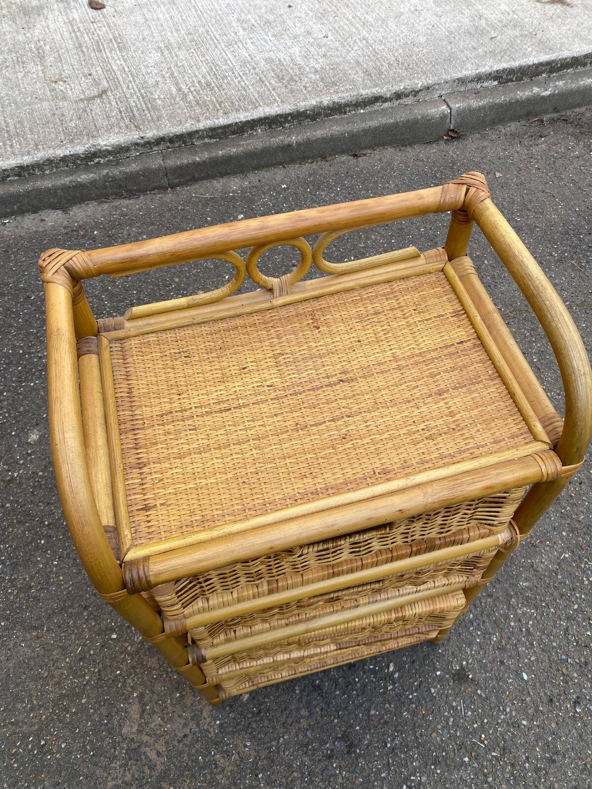 Vintage bamboo and woven rattan chest of drawers with 4 drawers.