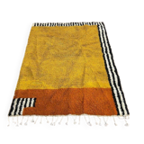 Traditional coloured Beni Ourain Berber rug, size 140 x 260 cm.