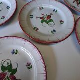 6 antique flat plates in earthenware in good condition.