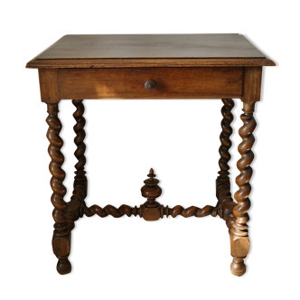 Table d'appoint, console style Louis XIII en noyer