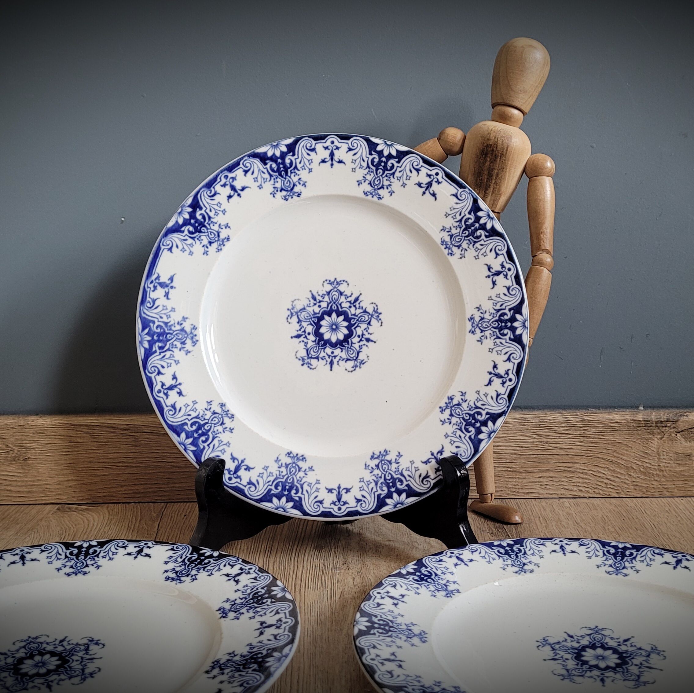Set 4 plates JVB Luneville