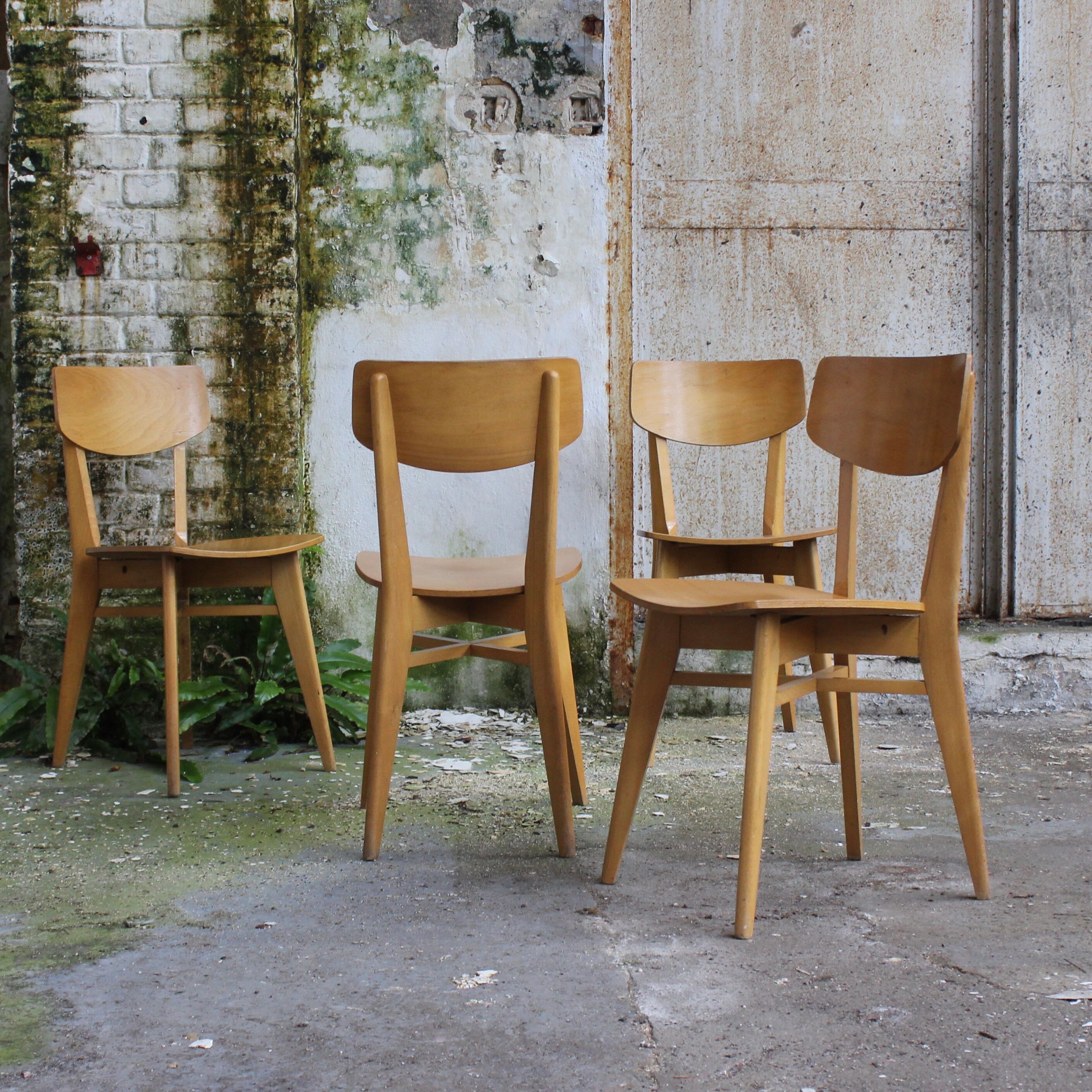 Suite of 4 chairs 1960