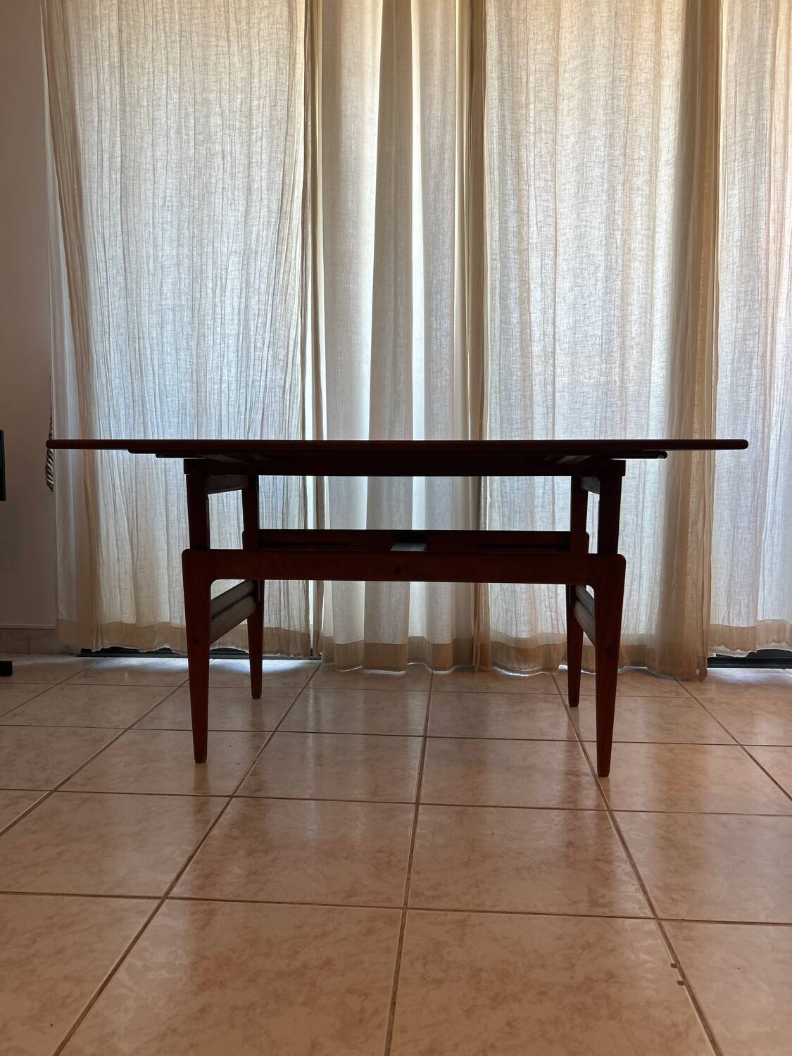 Kai Kistiansen Lifting Coffee Table