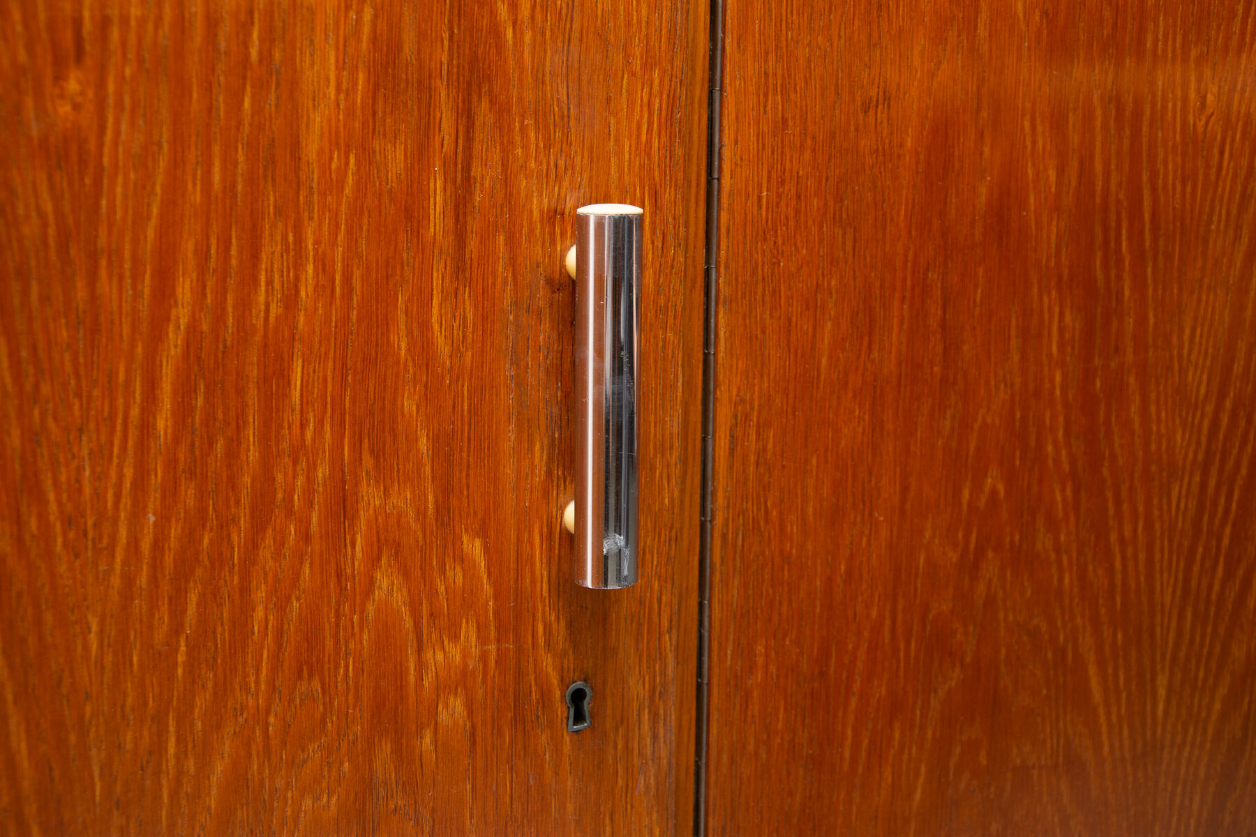 Armoire Bauhaus par Vichr & spol, années 1930, Bohême