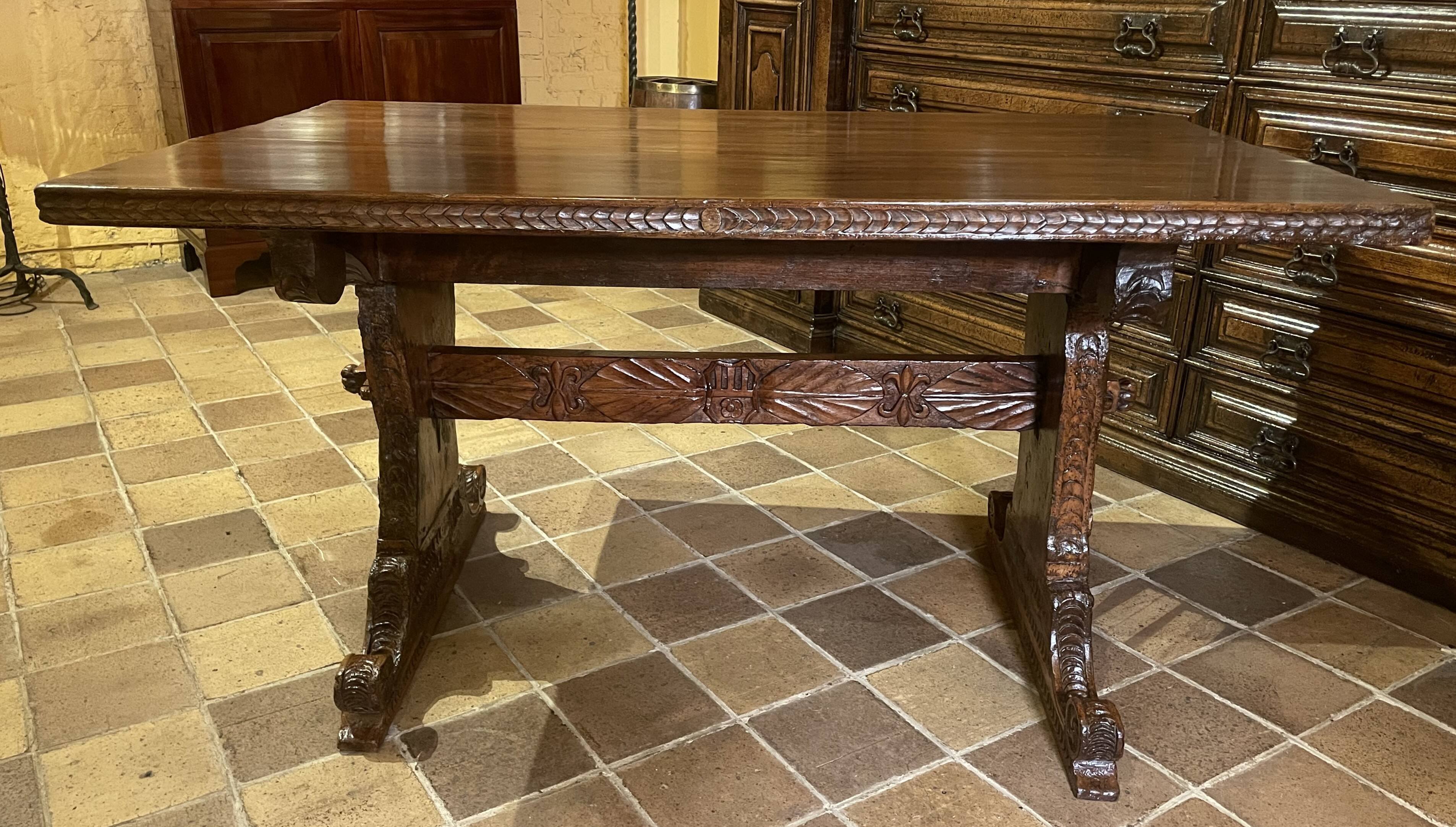 16th Century Italian Renaissance Walnut Table - Florence