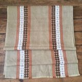 Table path, vintage hanging