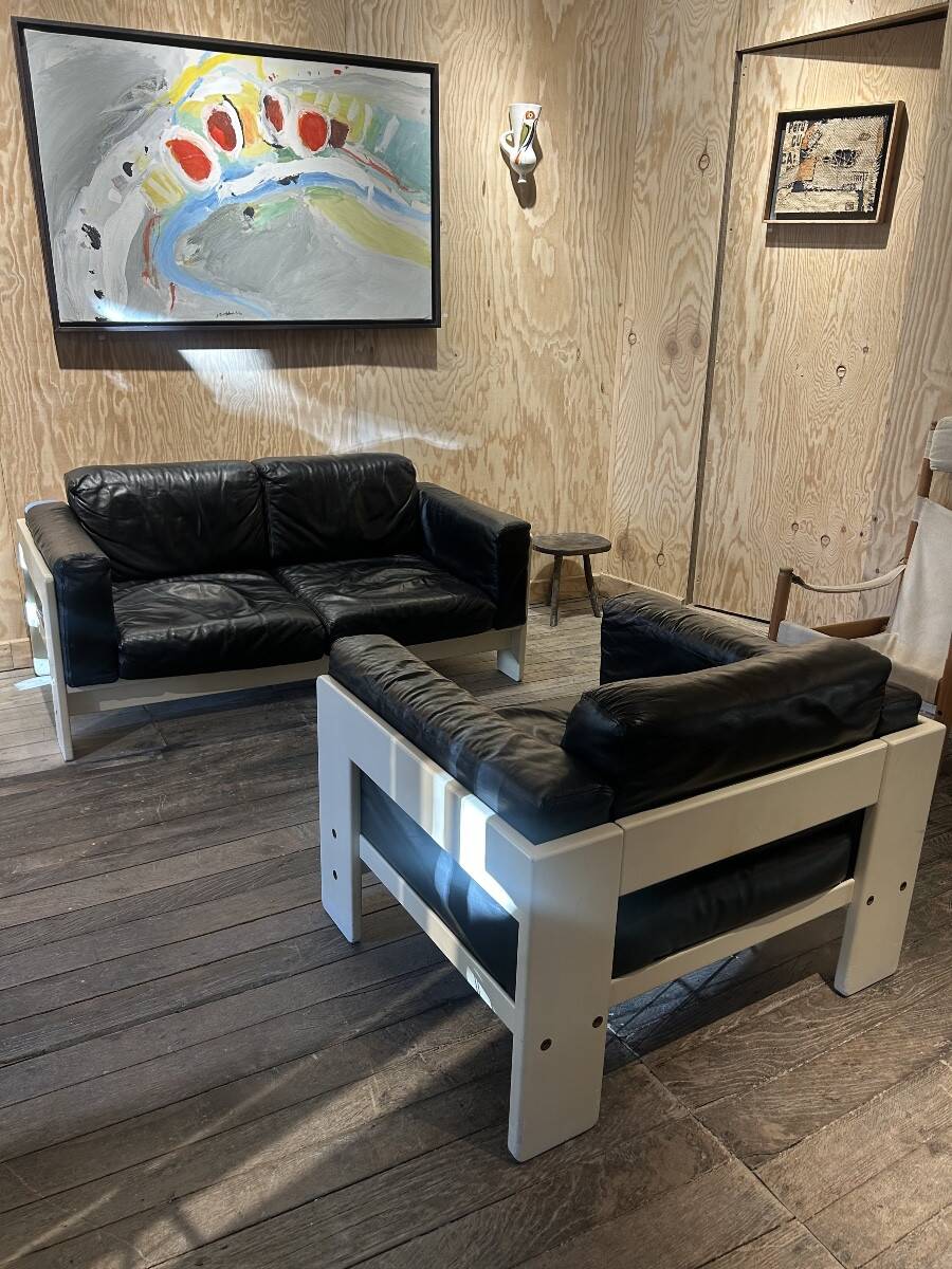 Bastiano sofa and armchair by Afra & Tobia Scarpa