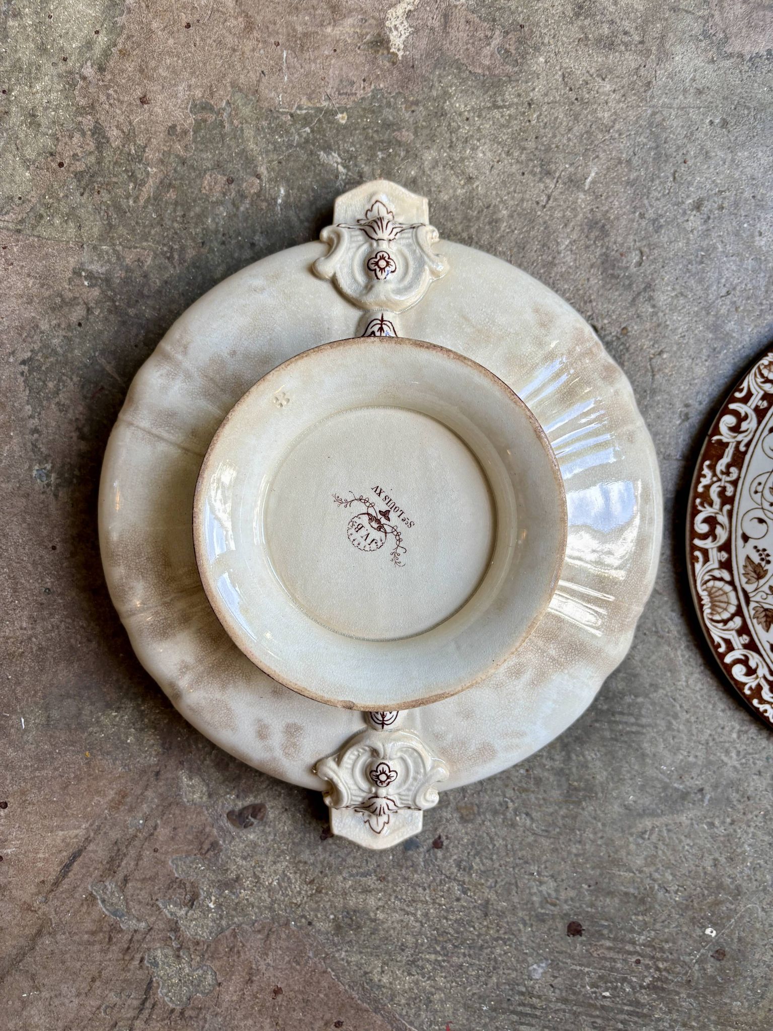 Jules Vieillard soup tureen - Bordeaux in iron earth, "Louis XV" service