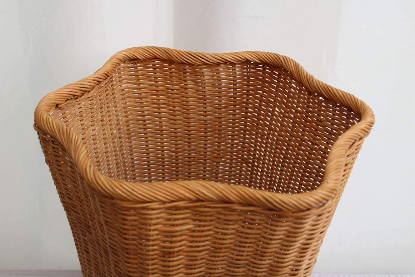 Wicker basket