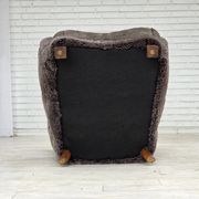 Années 1960, design danois, fauteuil rembourré, véritable peau de mouton.