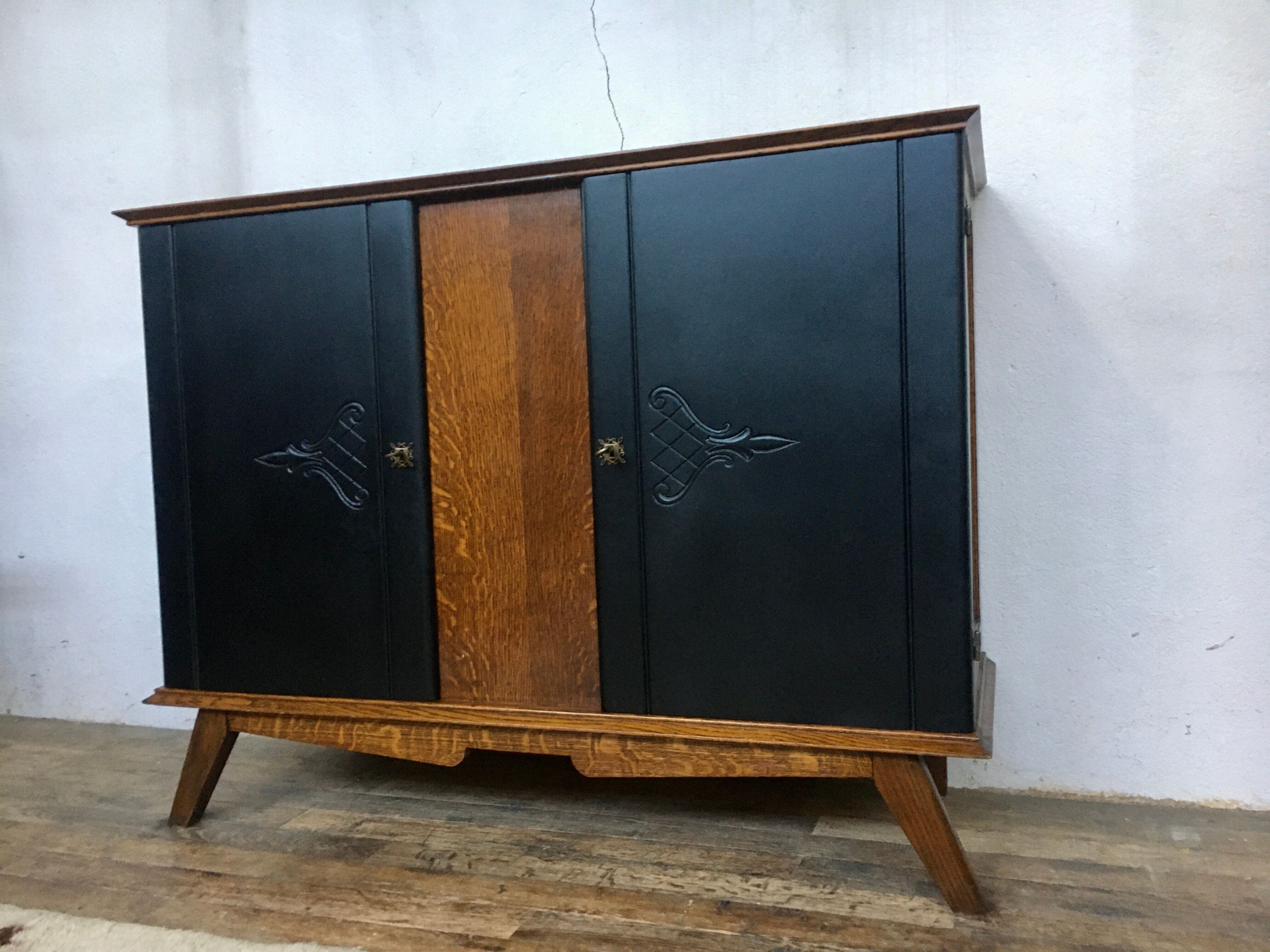 Vintage oak sideboard 1950/1960