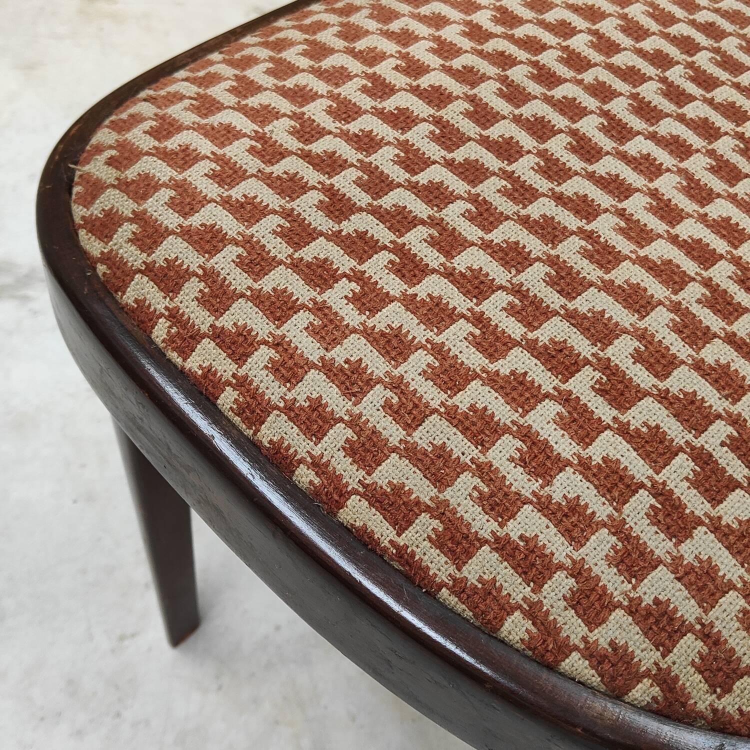 Set of 4 Thonet Art Deco chairs, 1930s, fabric and walnut