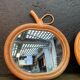 Paire de miroirs en rotin à décor de pomme  vintage