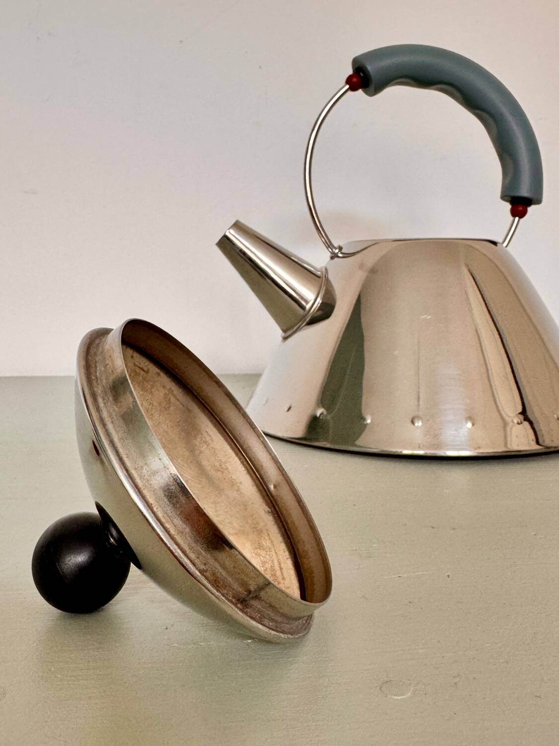 Alessi Michael Graves Kettle, 1980