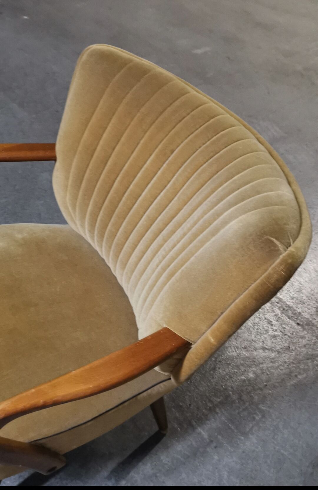 armchair 50s 60s original velvet golden yellow