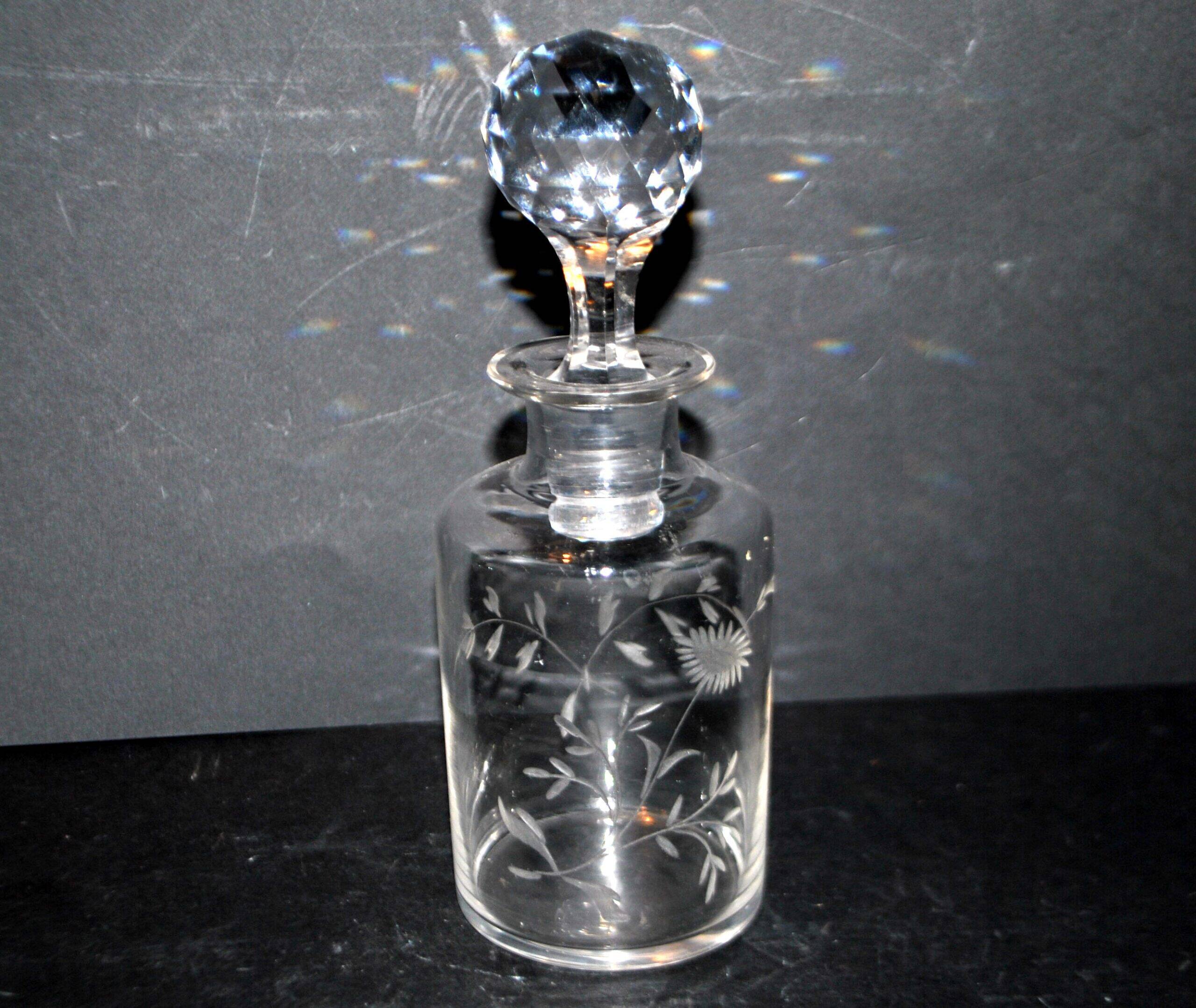 Antique Saint-Louis floral engraved crystal bottle carafe H17cm