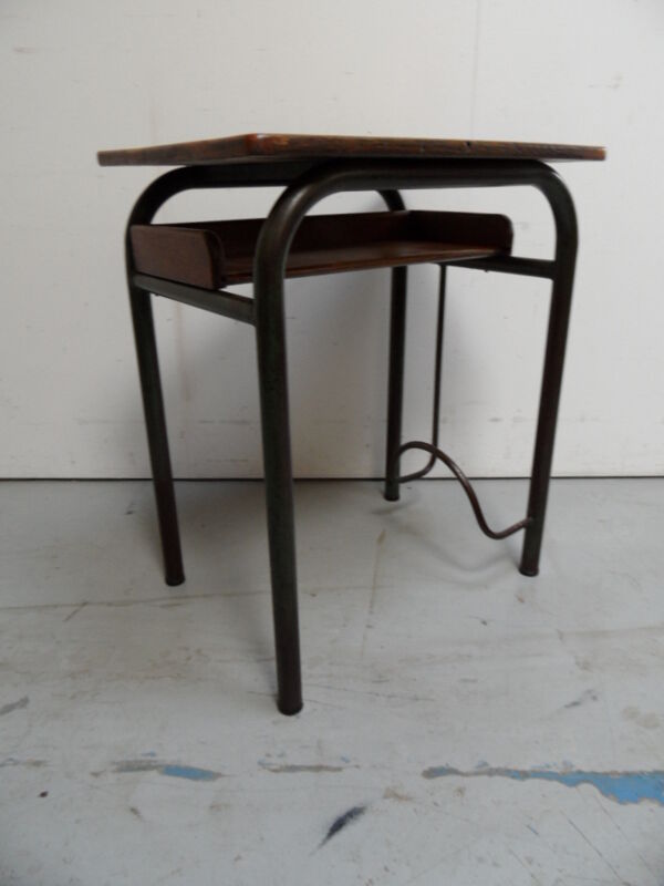 Ensemble 2 tables d’école
