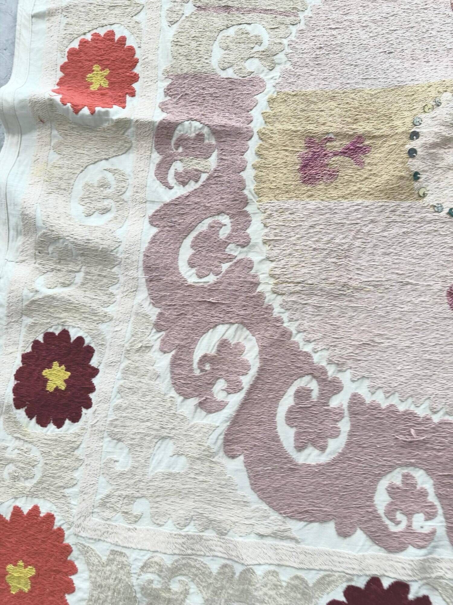 Vintage hand-embroidered tablecloth 122x131 cm