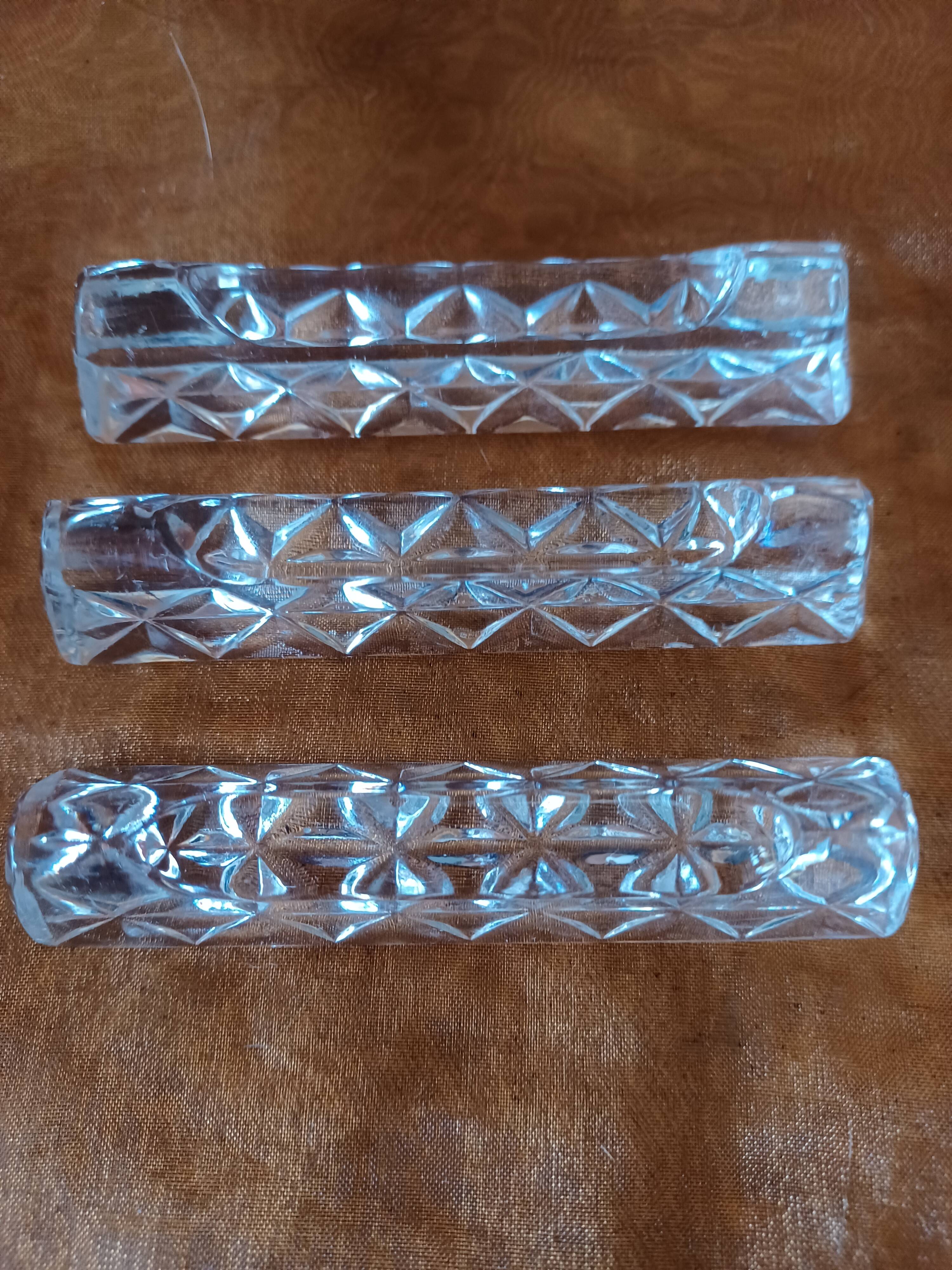 12 cut crystal knife holders.
