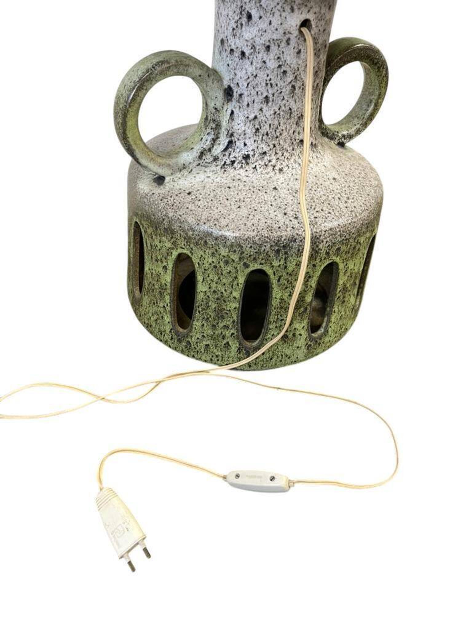 Lampe sur pied vintage en céramique avec base éclairée
