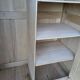 Armoire en bois naturel