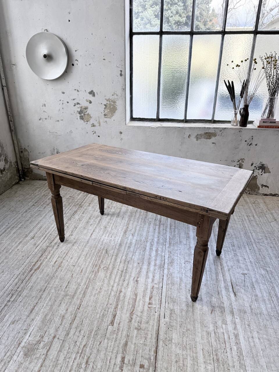 Solid oak farmhouse table with integrated extensions 1950