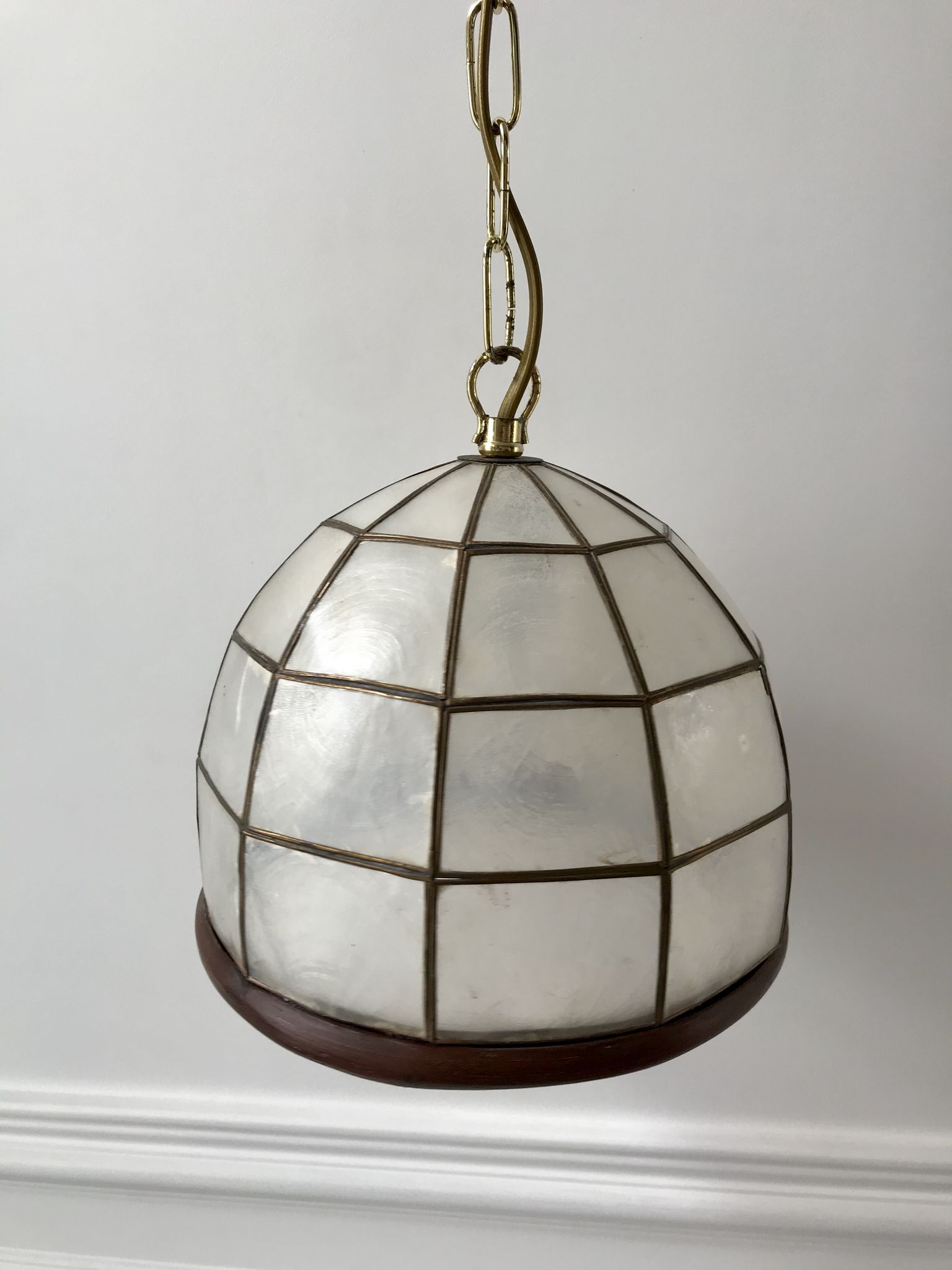 Suspension in mother-of-pearl and bamboo / wood 50s