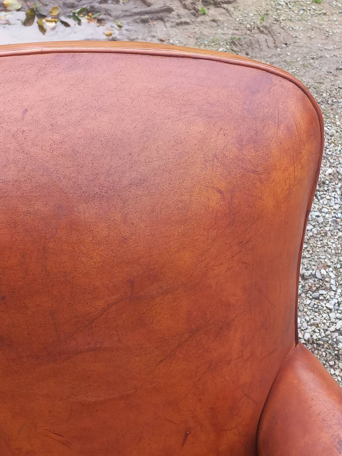 Art deco leather club chair from the 1930s