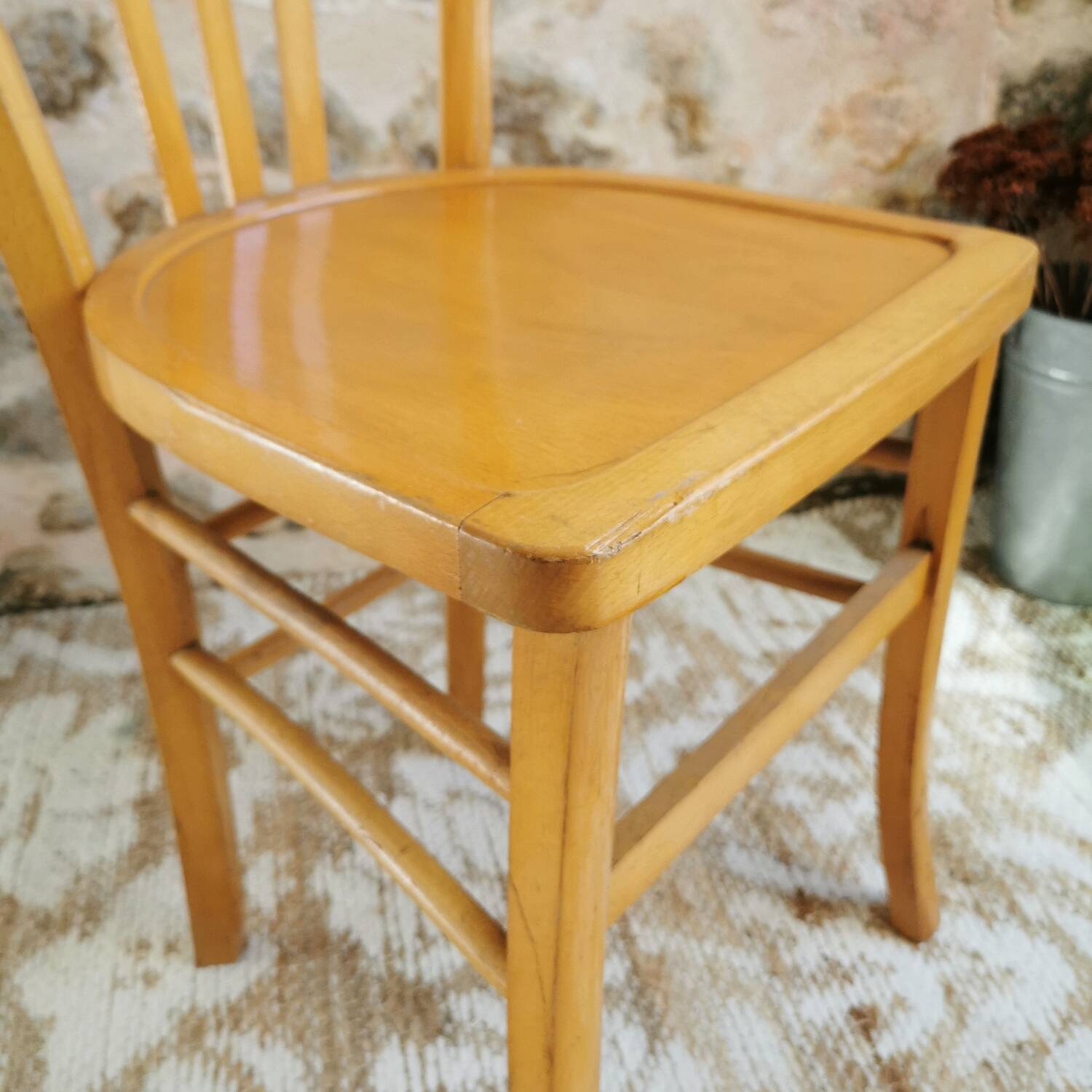 Luterma vintage bistro chair