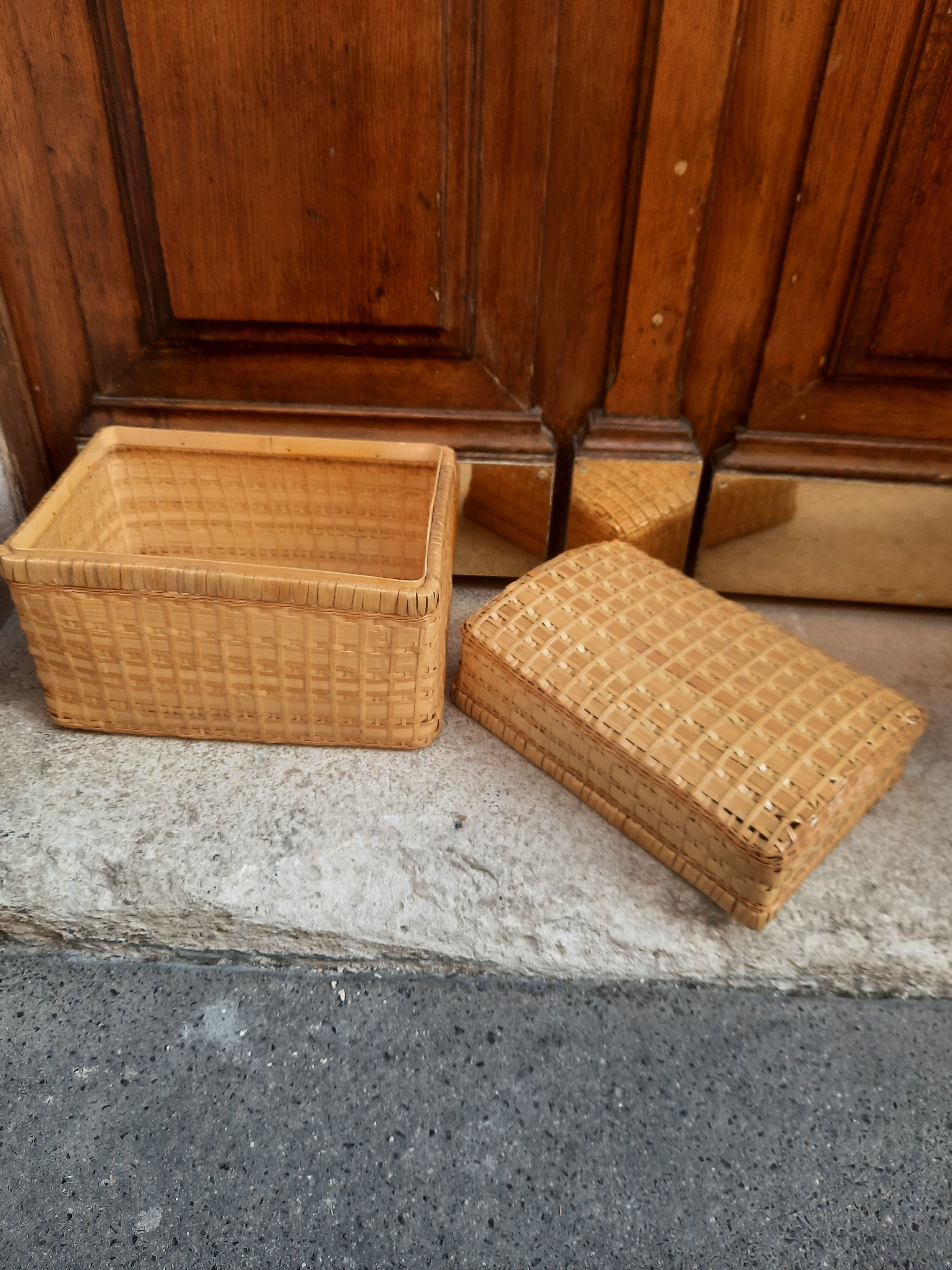 Rattan box