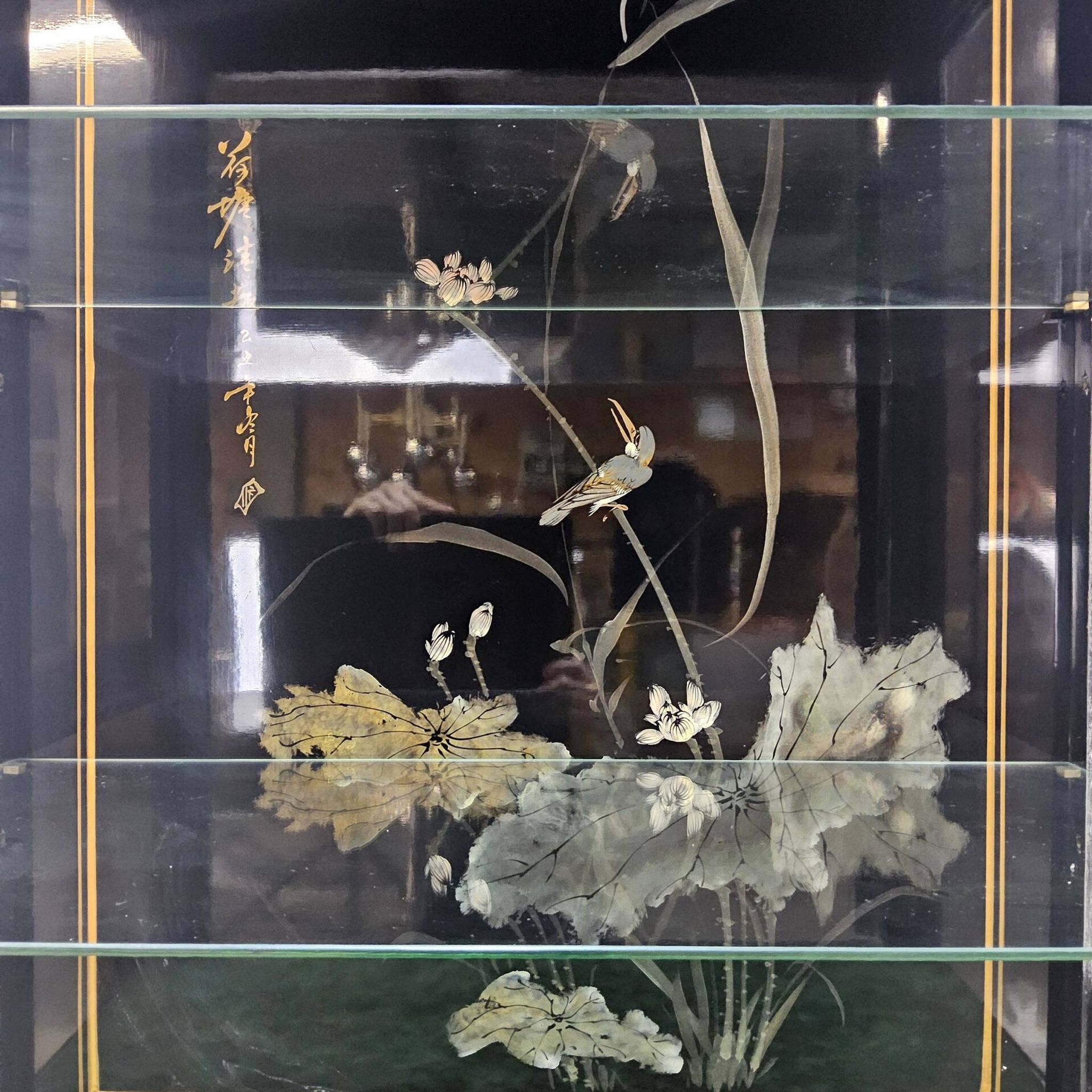 Vintage Chinese display cabinet with flowers and birds / Bohemian
