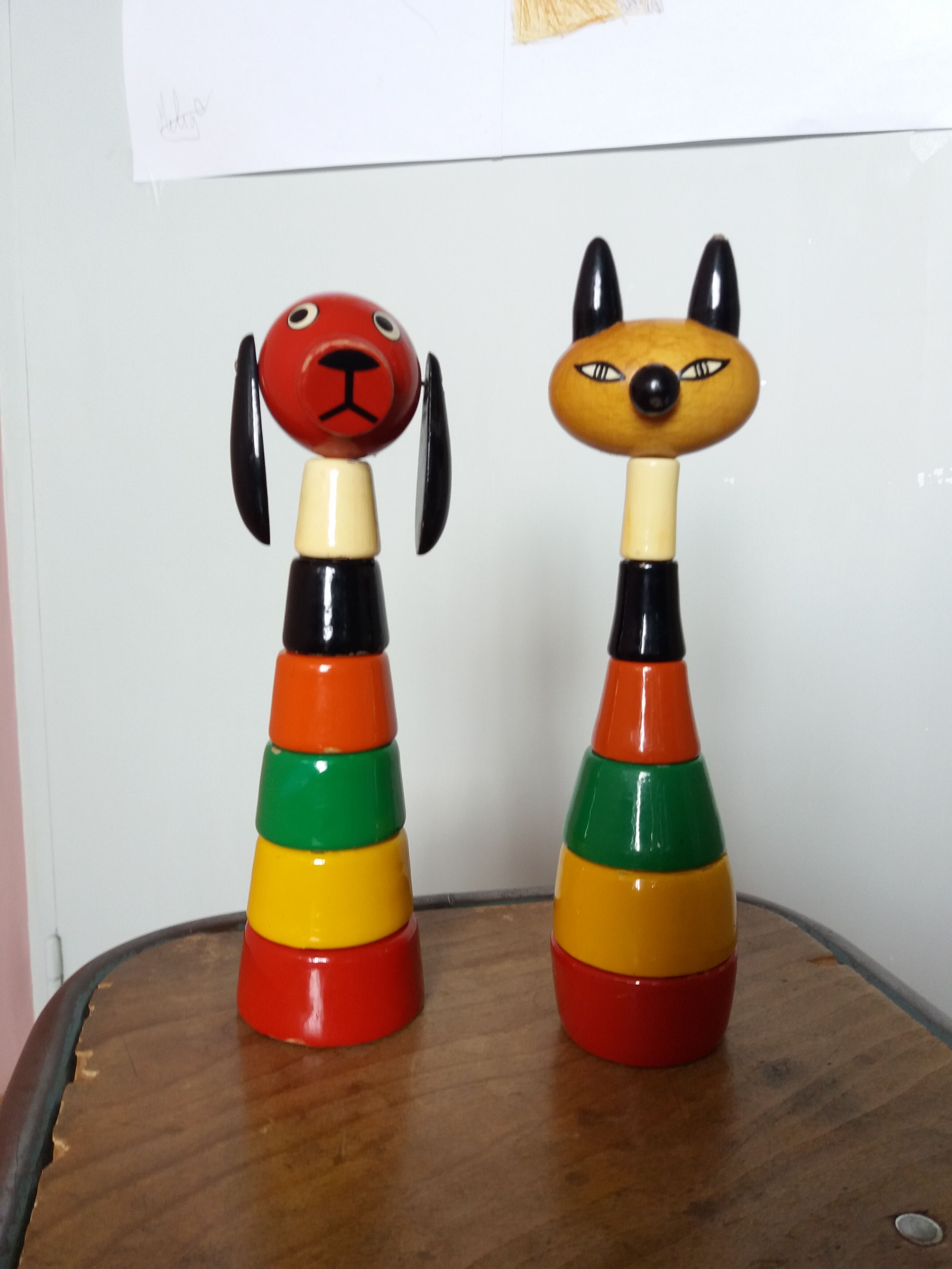 Wooden cat and dog stack toys