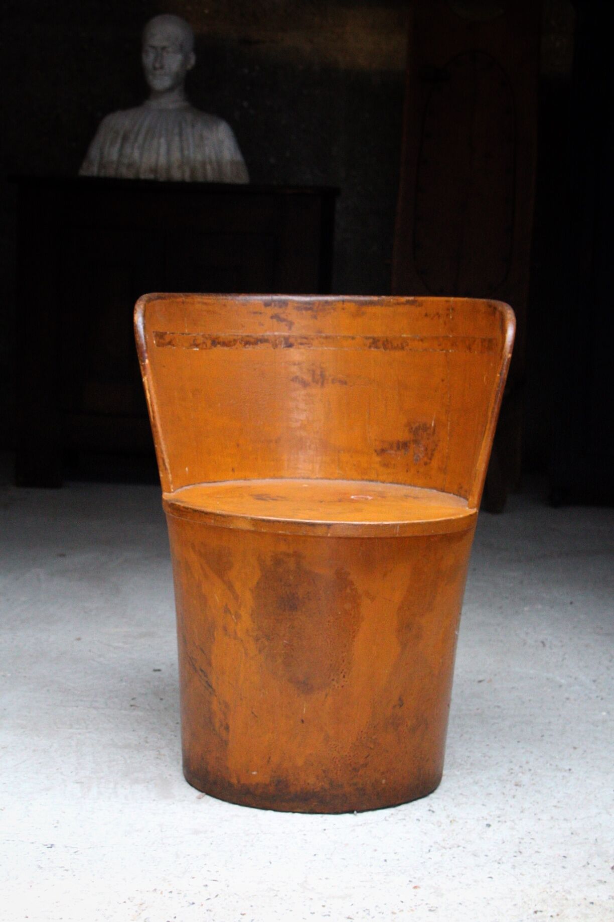 Trunk armchair Kubbstol Suede 1900