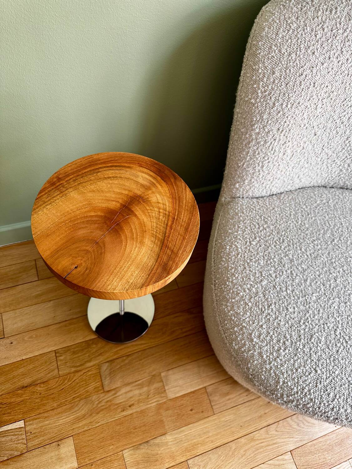 Ligne Roset Chanterelle pedestal table