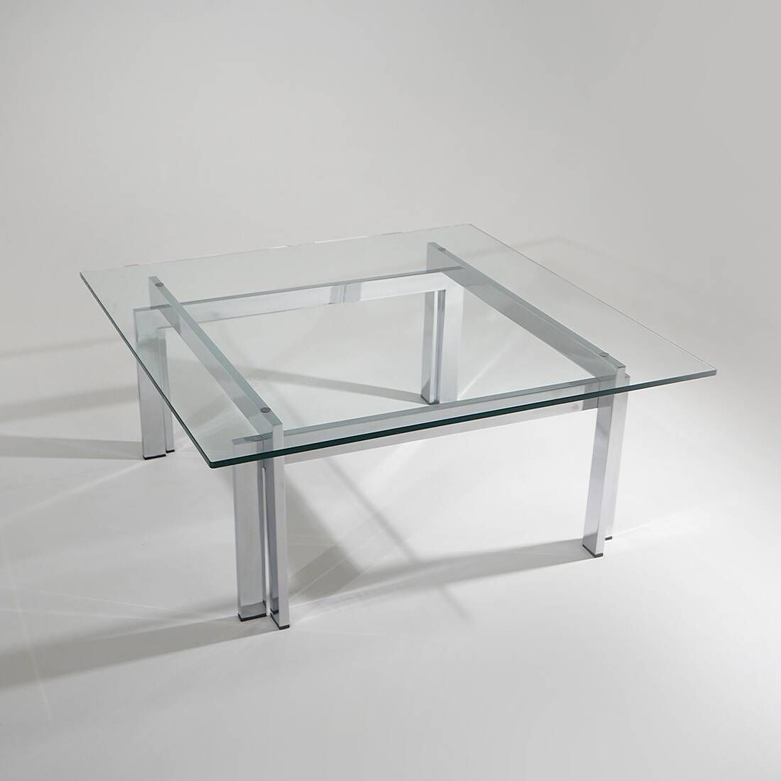 Table basse carrée en verre et acier, années 1970