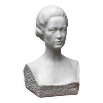 Important white marble bust, signed Léoni, 19th century