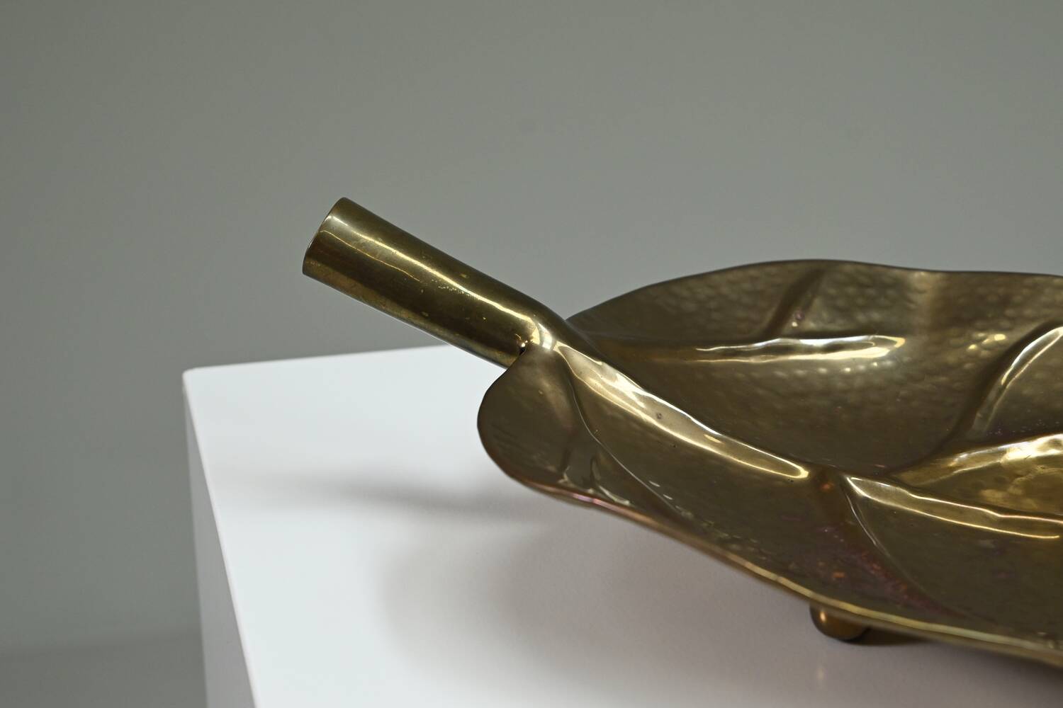 Brass leaf fruit bowl, 1970s Europe.