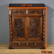 Oratory in solid walnut, Neo-Gothic Renaissance style – Late 19th century
